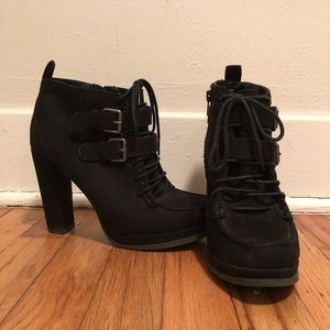 Lace up buckle black booties
